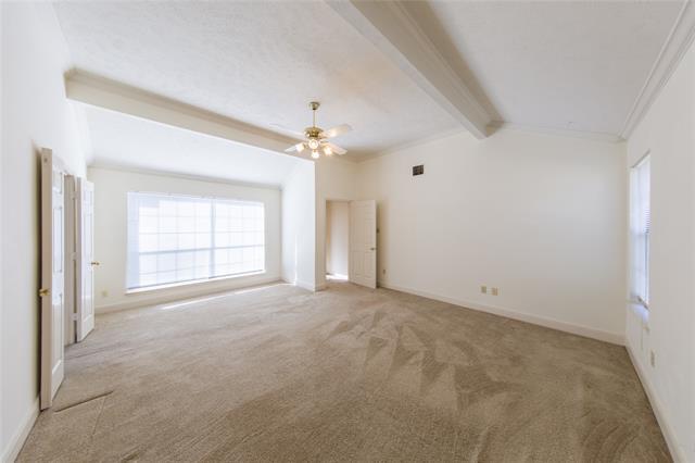 Building Photo - 2119 Antibes Dr
