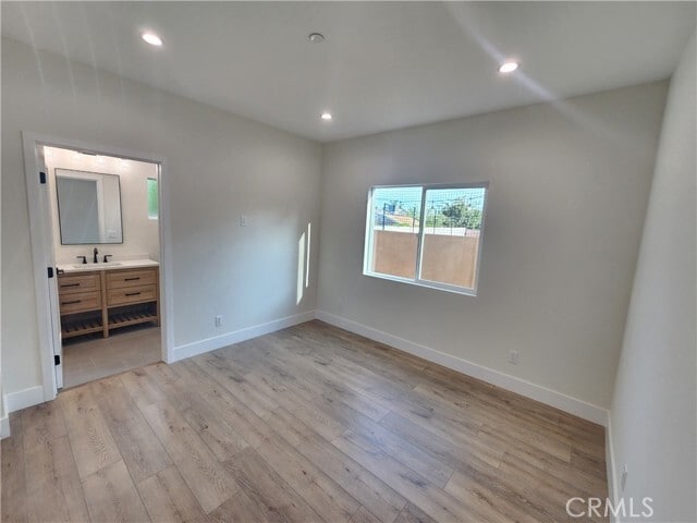 Building Photo - 7126 Matilija Ave