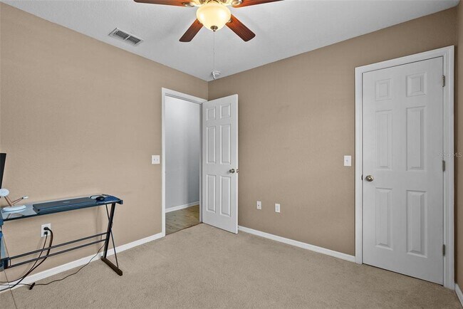 Building Photo - 11366 Riddle Dr
