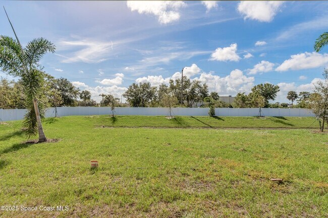 Building Photo - 187 Hidden Woods Pl