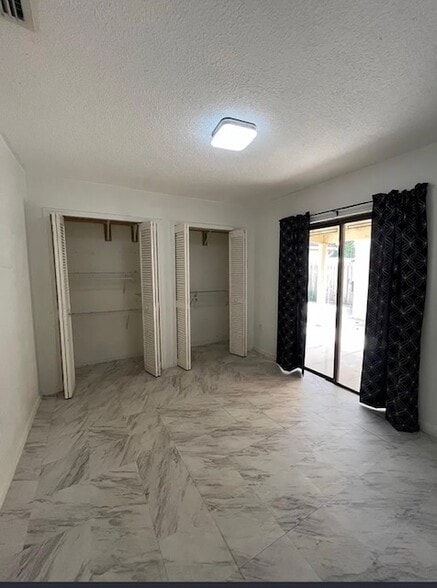 Building Photo - 14749 SW 82nd Ter