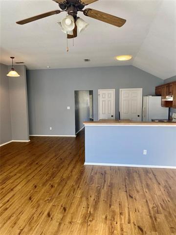 Building Photo - 203 Jacinth Ln