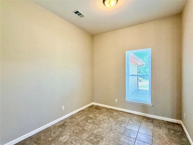 Building Photo - 1412 La Mirada