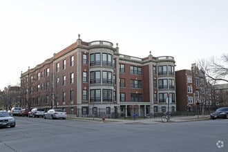 Building Photo - Paramour