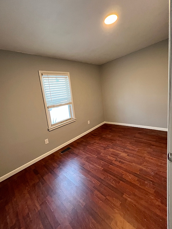 Building Photo - 19345 Brentwood St