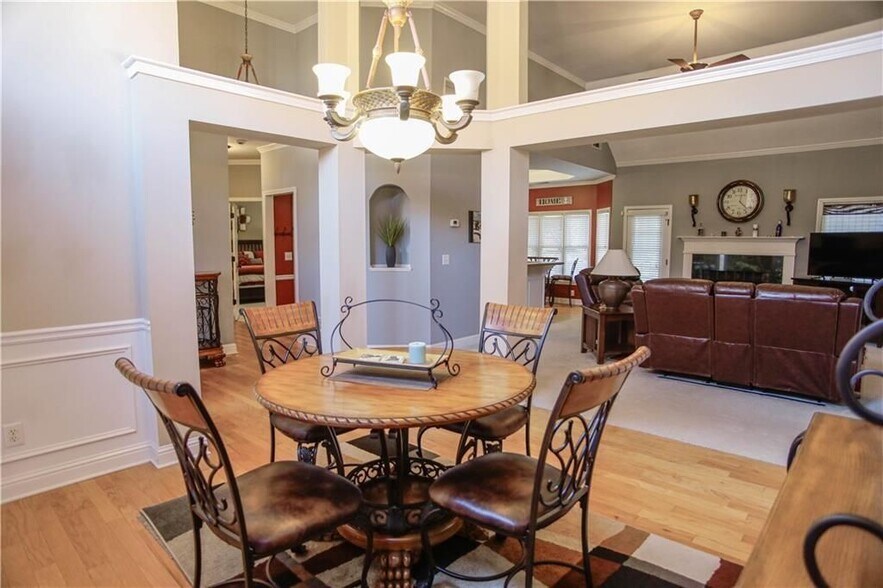 Building Photo - 3875 Spring Manor Ct