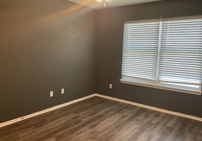 Building Photo - COMING SOON!