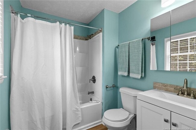 Building Photo - 1302 Kienast Dr