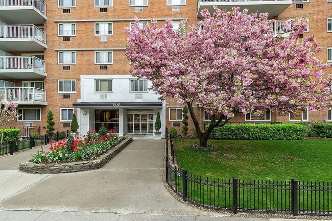 Building Photo - 39-65 52nd St