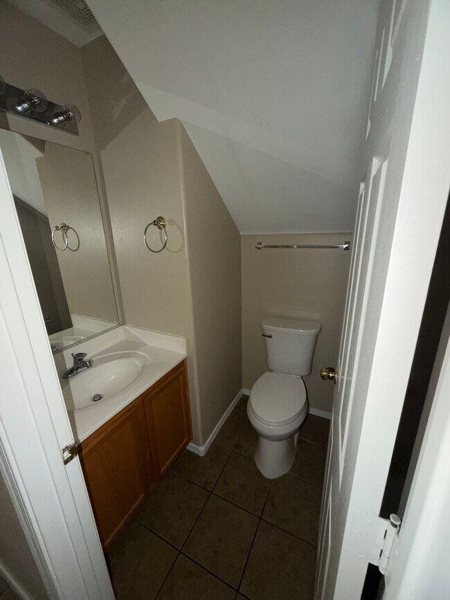 Building Photo - Beautiful Surprise Home with large loft and extra living room space