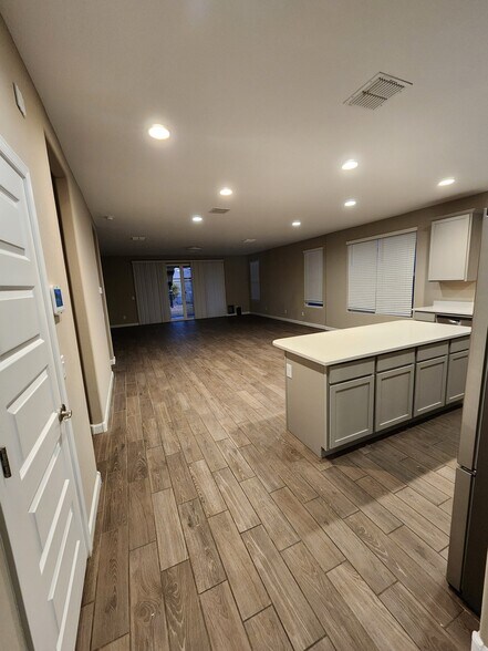 Kitchen/Dining/Living Room - 4324 W Desert Ln