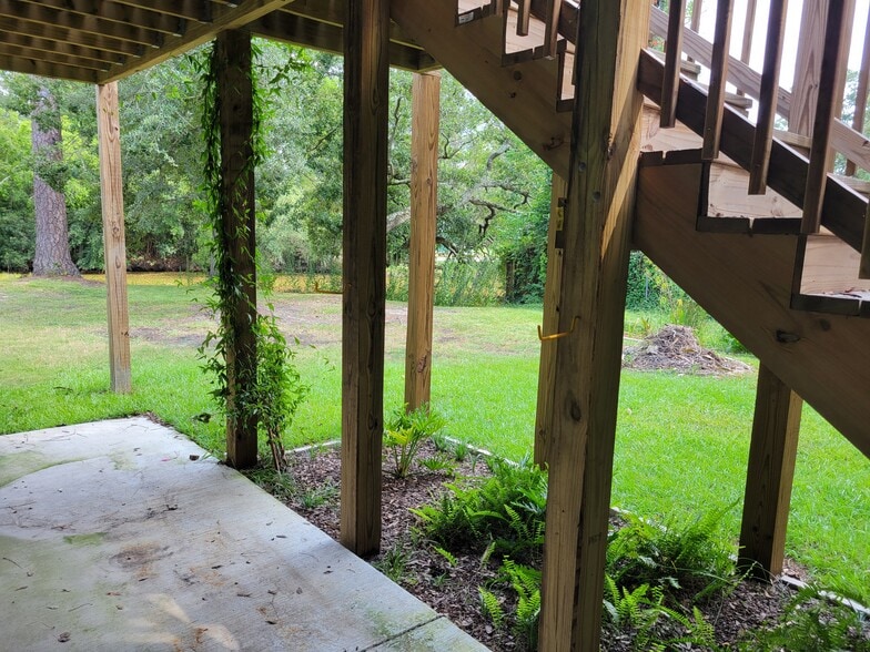Building Photo - 2942 Palm Cir