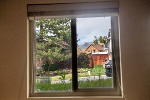 Building Photo - 9908 S Falconhurst Dr