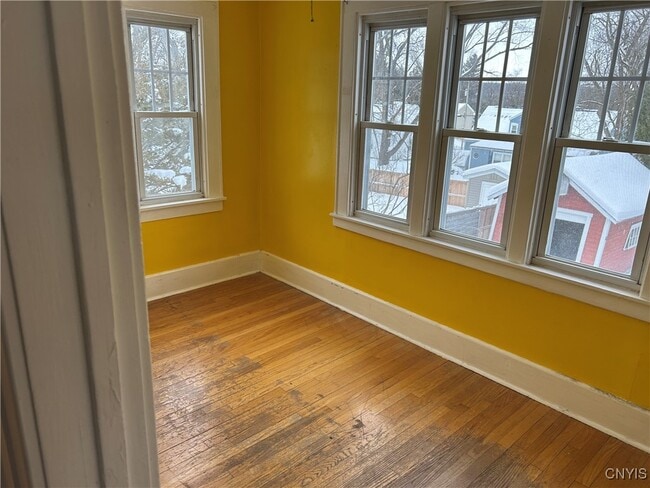 Building Photo - 110 Homewood Dr