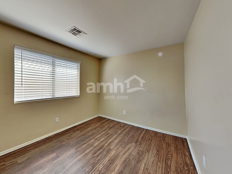 Building Photo - 3733 W Nancy Ln