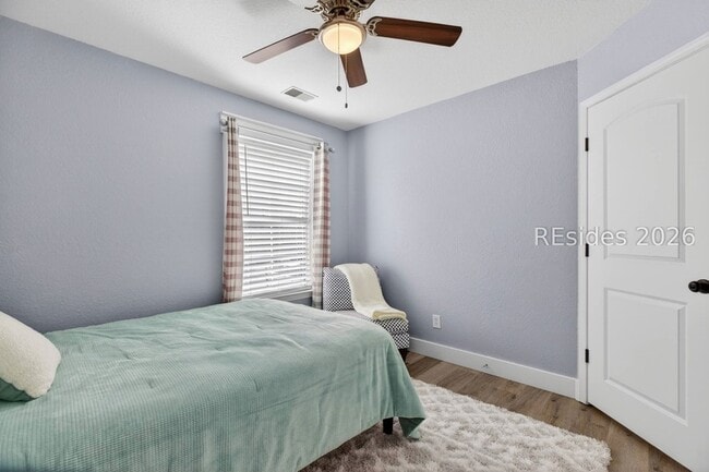 Building Photo - 225 University Pkwy