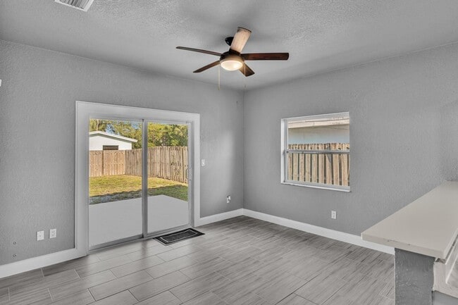 Building Photo - 2019 NW 64th Ave