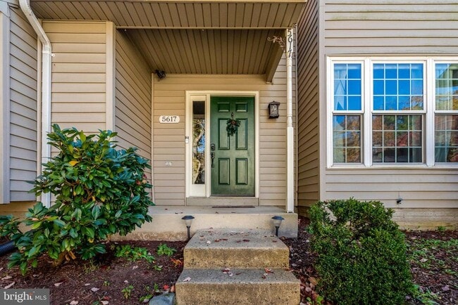 Building Photo - 5617 Gosling Dr