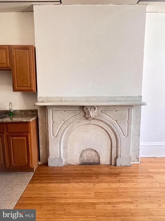 Building Photo - 1249 Shackamaxon St