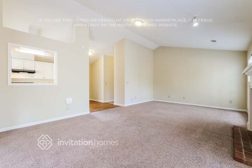 Building Photo - 3350 Summit Pl Dr