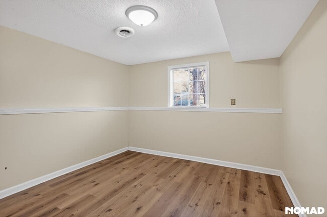 Building Photo - 603 Dellinger Dr