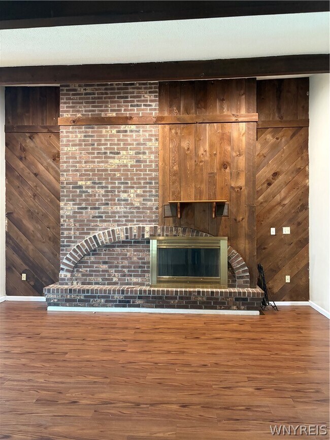 Building Photo - 2027 Tuscarora Rd