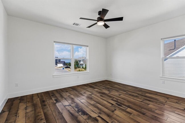 Building Photo - 288 Smoke Tree Cir