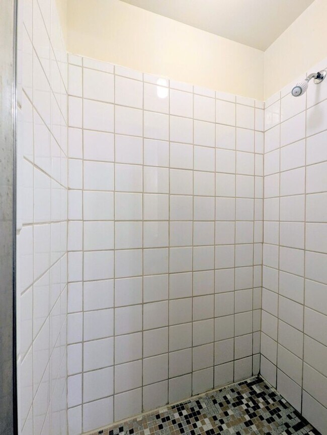 Building Photo - 3Bd/1.75Ba Lake Forest Park House