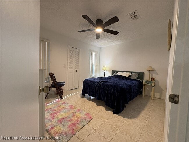 Building Photo - 4722 Granada Blvd