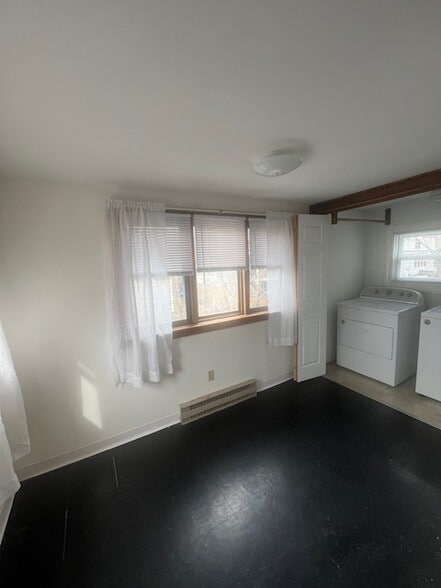 Building Photo - 125 Morrison Ave