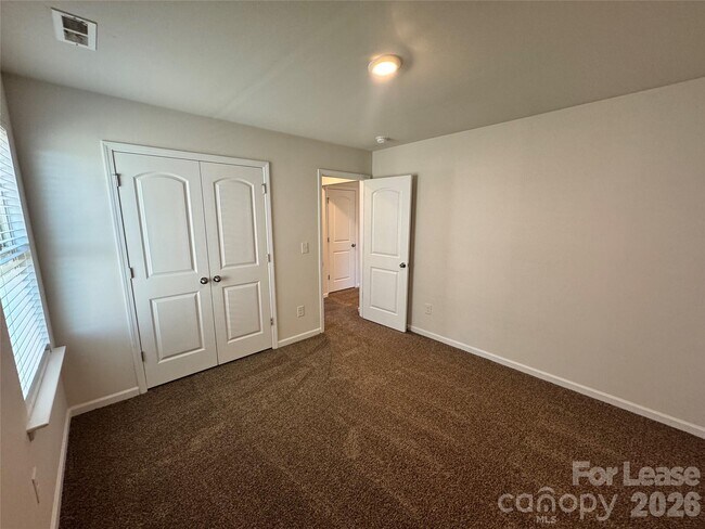 Building Photo - 1007 Maylen Trce