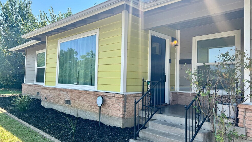 Building Photo - 5432 Purington Ave