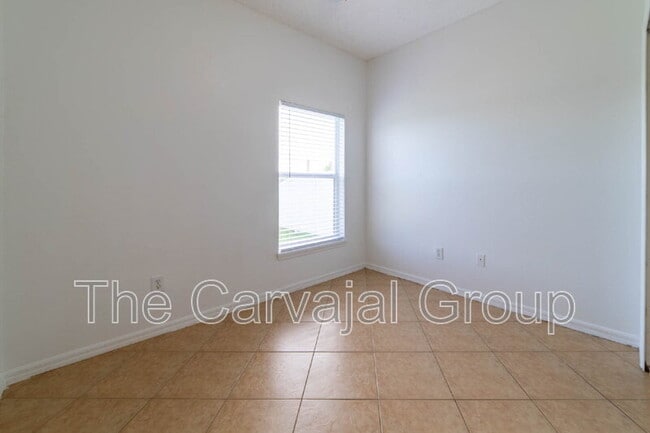 Building Photo - 4434 Waterside Pointe Cir