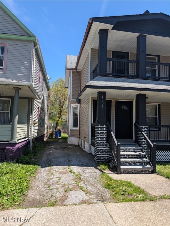 Building Photo - 1851 W 52nd St