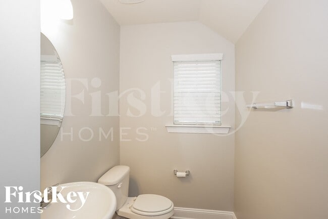 Building Photo - 156 Blossom Ridge Dr