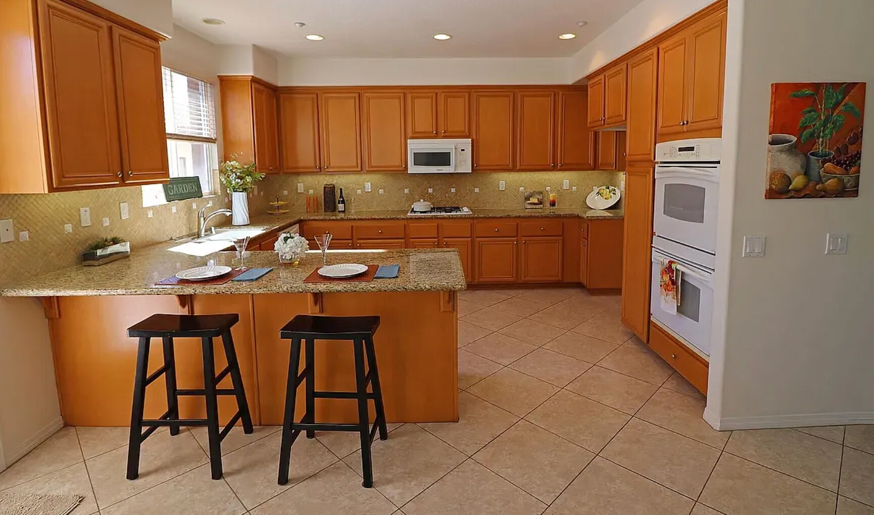 Kitchen - 4415 Ahoy Ln