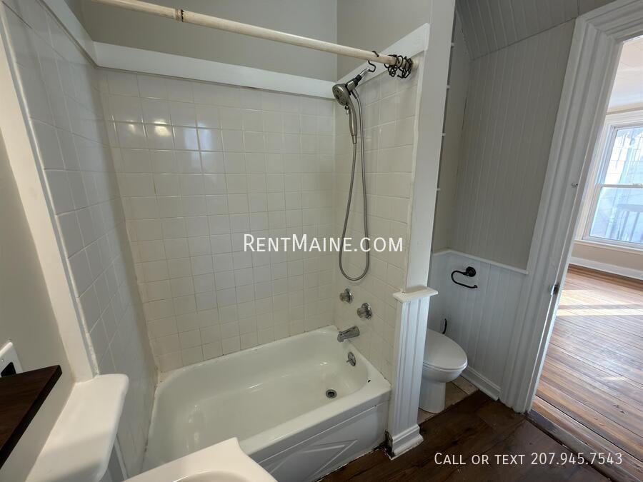 Building Photo - 57-59 Holyoke Street Apt.-1