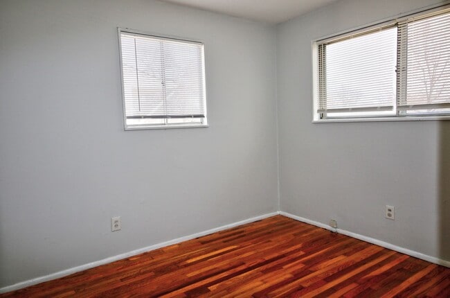 Building Photo - House for Rent in Florissant