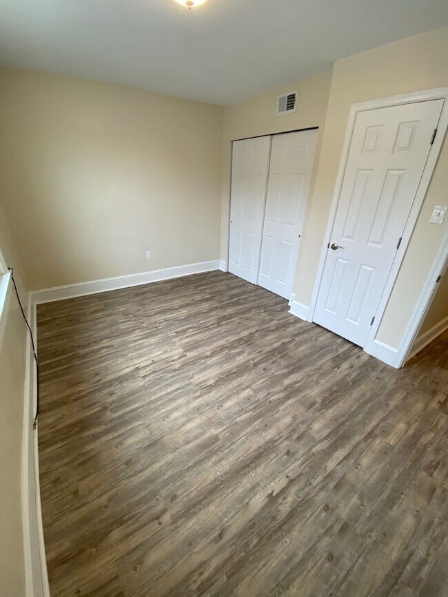 Building Photo - 311 Spring Mill Ave