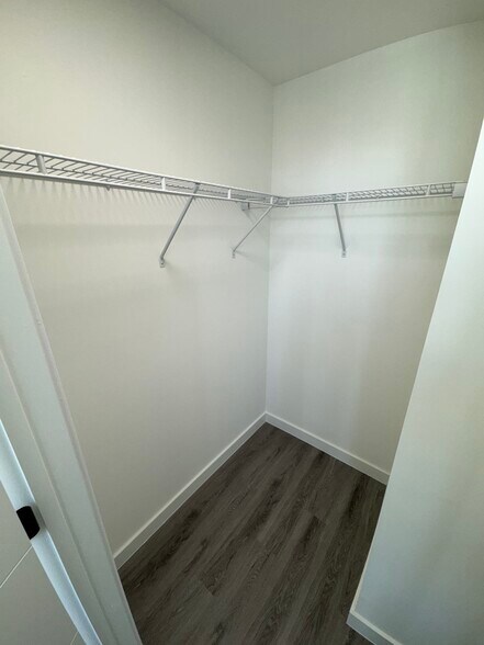 Building Photo - 120 NW 31st St