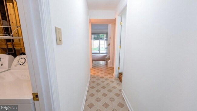 Building Photo - 1463 Mobley Ct
