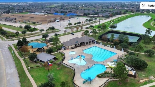 Building Photo - 4226 Ponderosa Hills Ln