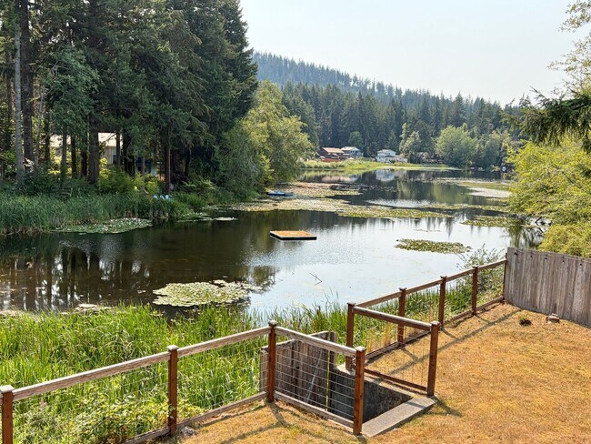 Building Photo - 13327 NW Coho Run
