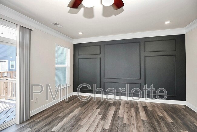 Building Photo - 10436 Glenmere Crk Cir