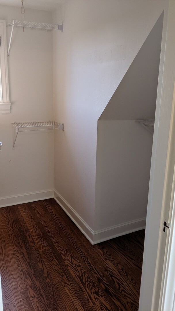 Building Photo - Stylish Tudor house with 3-bed, 2.5-bath, 1 office for rent in North Queen Ann