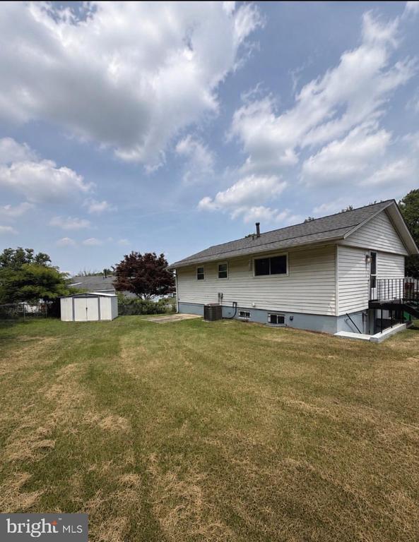 Building Photo - 6703 Wilburn Dr