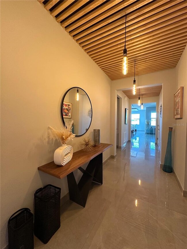 Building Photo - 11031 Redbud Woods Ln