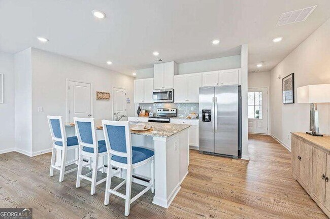 Building Photo - 5165 Sidney Sq Dr