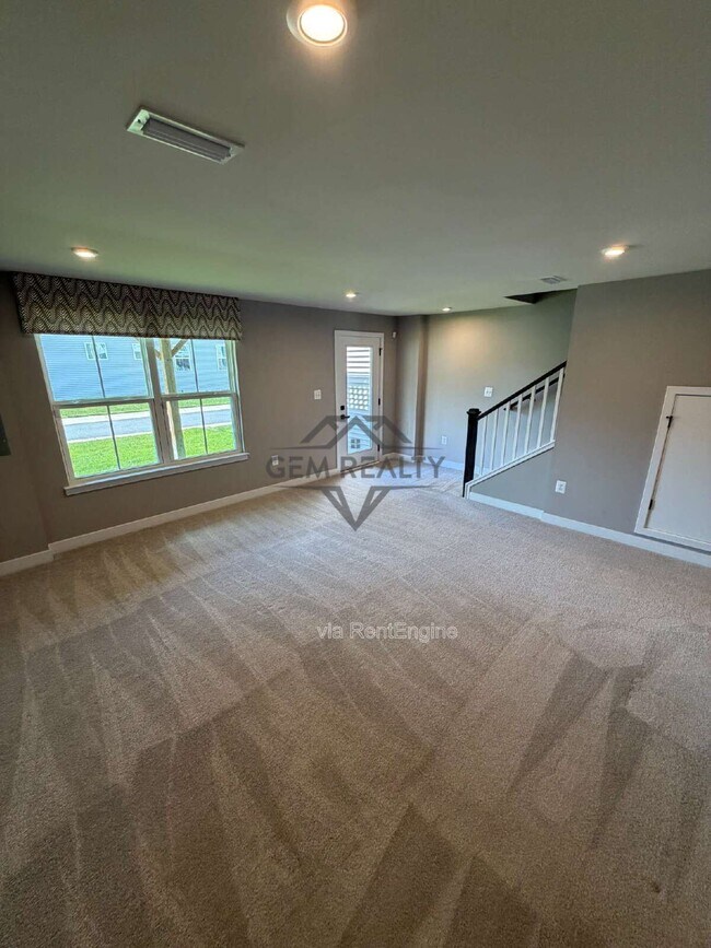 Building Photo - 8700 Stevenson Ln