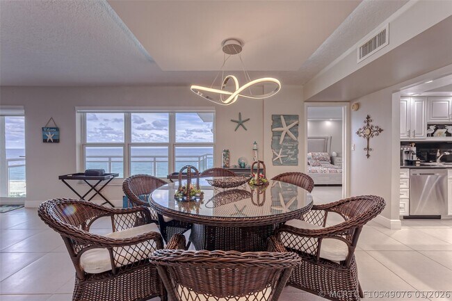 Building Photo - 3900 Galt Ocean Dr